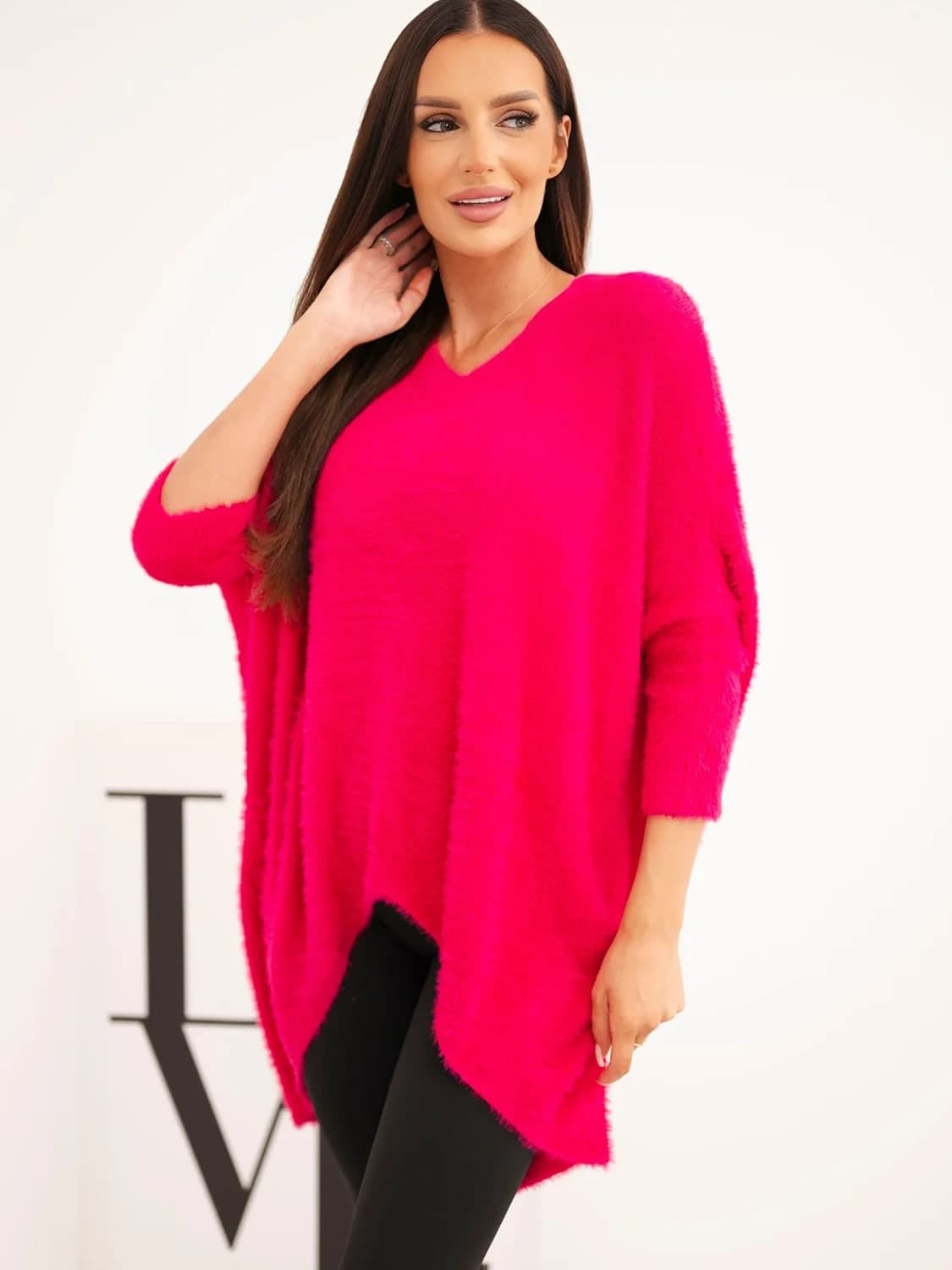 Sweter damski poliamidowy plus size z dekoltem V Chamonix, farba Fuksia